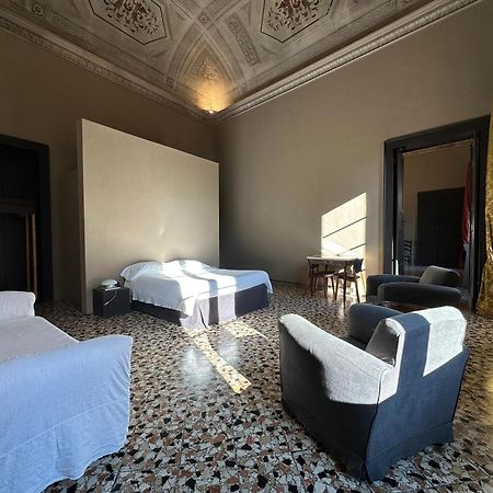 라벤나 Palazzo Del Settecento 아파트 외부 사진